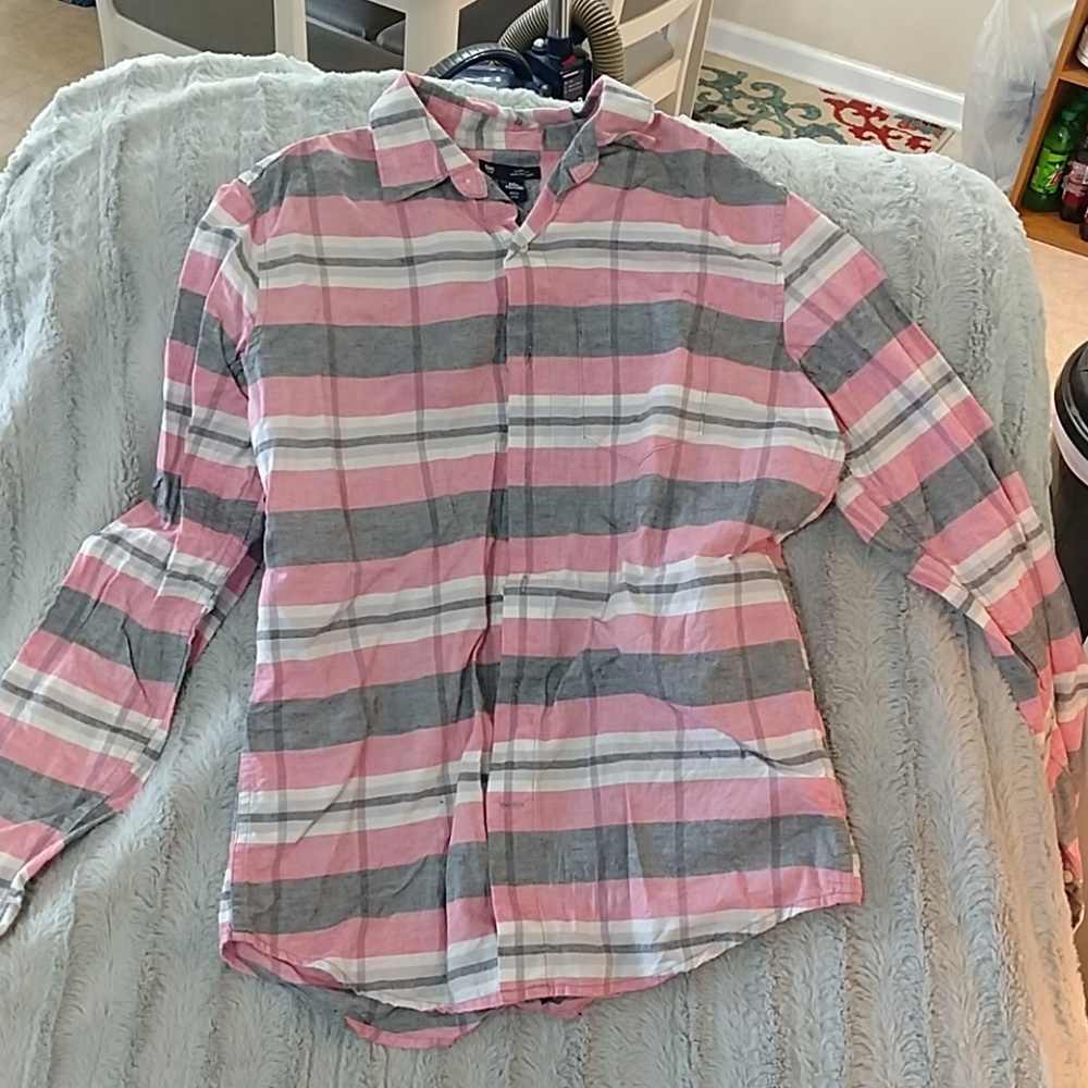 Gap long sleeve shirt